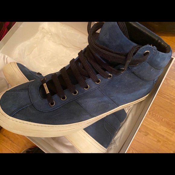 Shoes - Picture 2 of 2